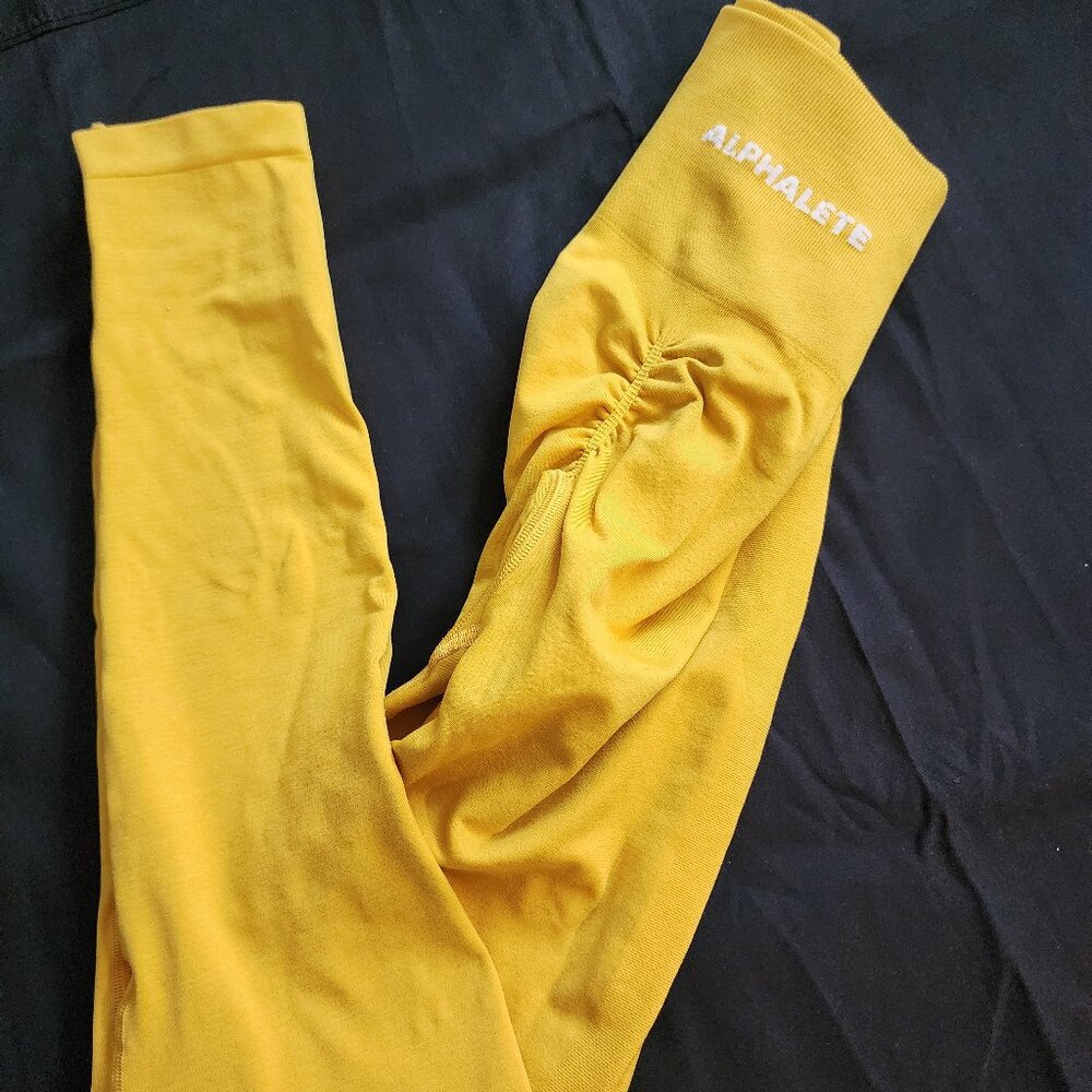 Alphalete leggings